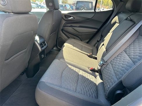 Used 2021 Chevrolet Equinox LT image 11