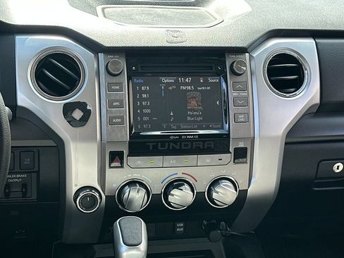 Used 2019 Toyota Tundra SR5 AWD/4WD image 16