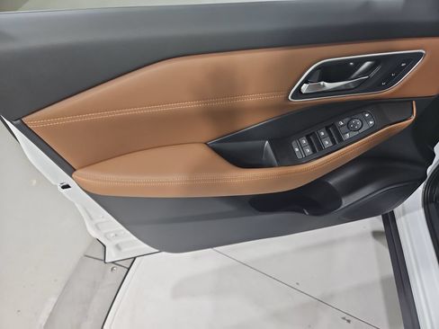New 2026 Nissan Rogue Platinum w/ Platinum Premium Package AWD/4WD image 10