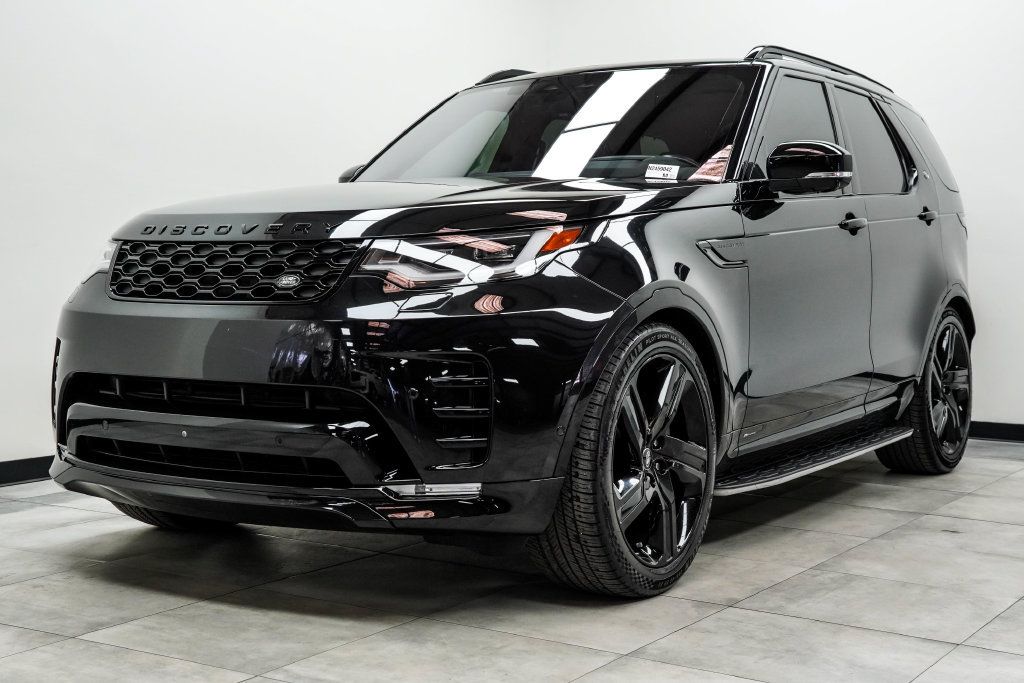 Used 2022 Land Rover Discovery HSE R-Dynamic AWD/4WD image 9