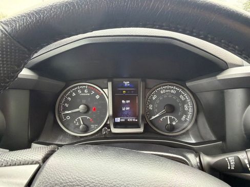 Certified 2023 Toyota Tacoma TRD Off-Road AWD/4WD image 26