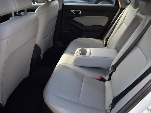 Used 2024 Honda Civic EX-L image 19