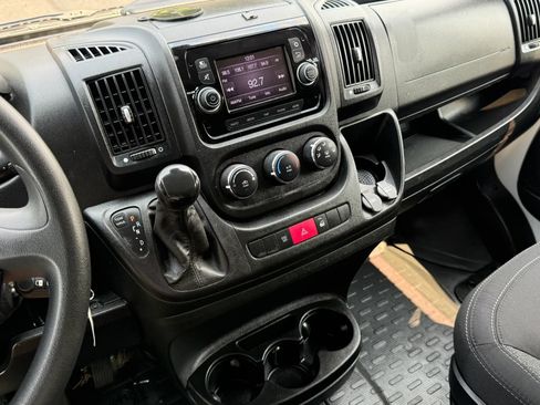Used 2021 RAM ProMaster 2500 FWD image 16