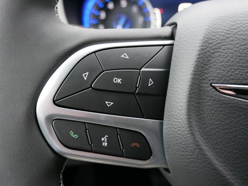 New 2026 Chrysler Pacifica Select image 20