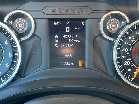 Used 2022 RAM 1500 Big Horn AWD/4WD image 27