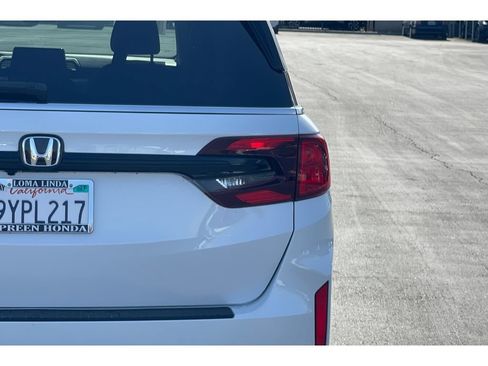Certified 2026 Honda Odyssey EX-L image 34