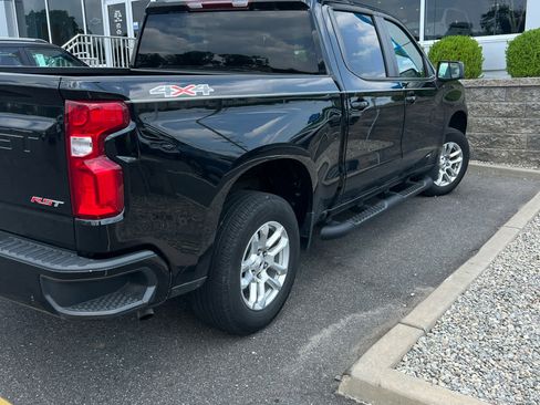 Used 2023 Chevrolet Silverado 1500 RST AWD/4WD image 4
