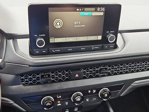 Used 2025 Honda Accord LX image 19