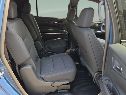 New 2026 Chevrolet Traverse LT w/ Driver Confidence Package FWD image 14