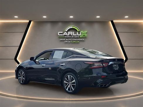 Used 2019 Nissan Maxima 3.5 SV w/ Floor Mat Group FWD image 4
