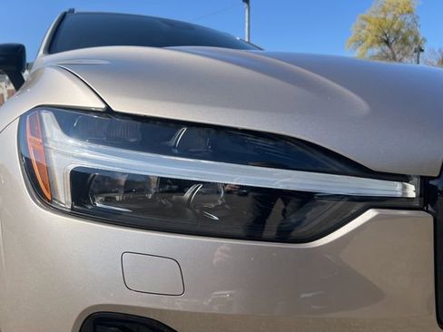 New 2026 Volvo XC60 B5 Plus w/ Protection Package Premier AWD/4WD image 10