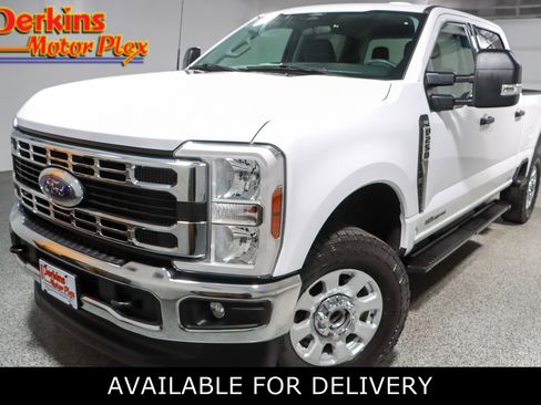 Used 2024 Ford F250 XLT w/ FX4 Off-Road Package image 1