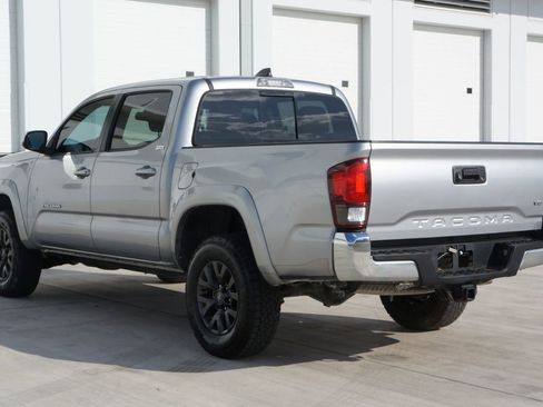 Used 2021 Toyota Tacoma SR5 image 10