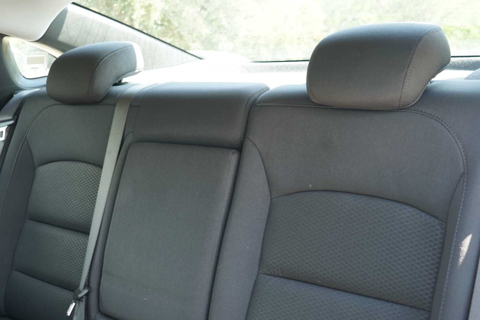 Used 2025 Chevrolet Malibu LT FWD image 21