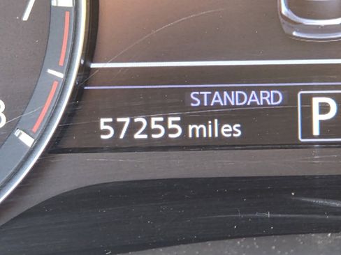 Used 2021 INFINITI QX50 Sensory image 24