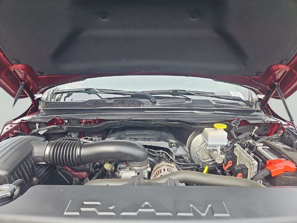 Used 2022 RAM 1500 Limited w/ Body-Colour Bumper Group AWD/4WD image 37