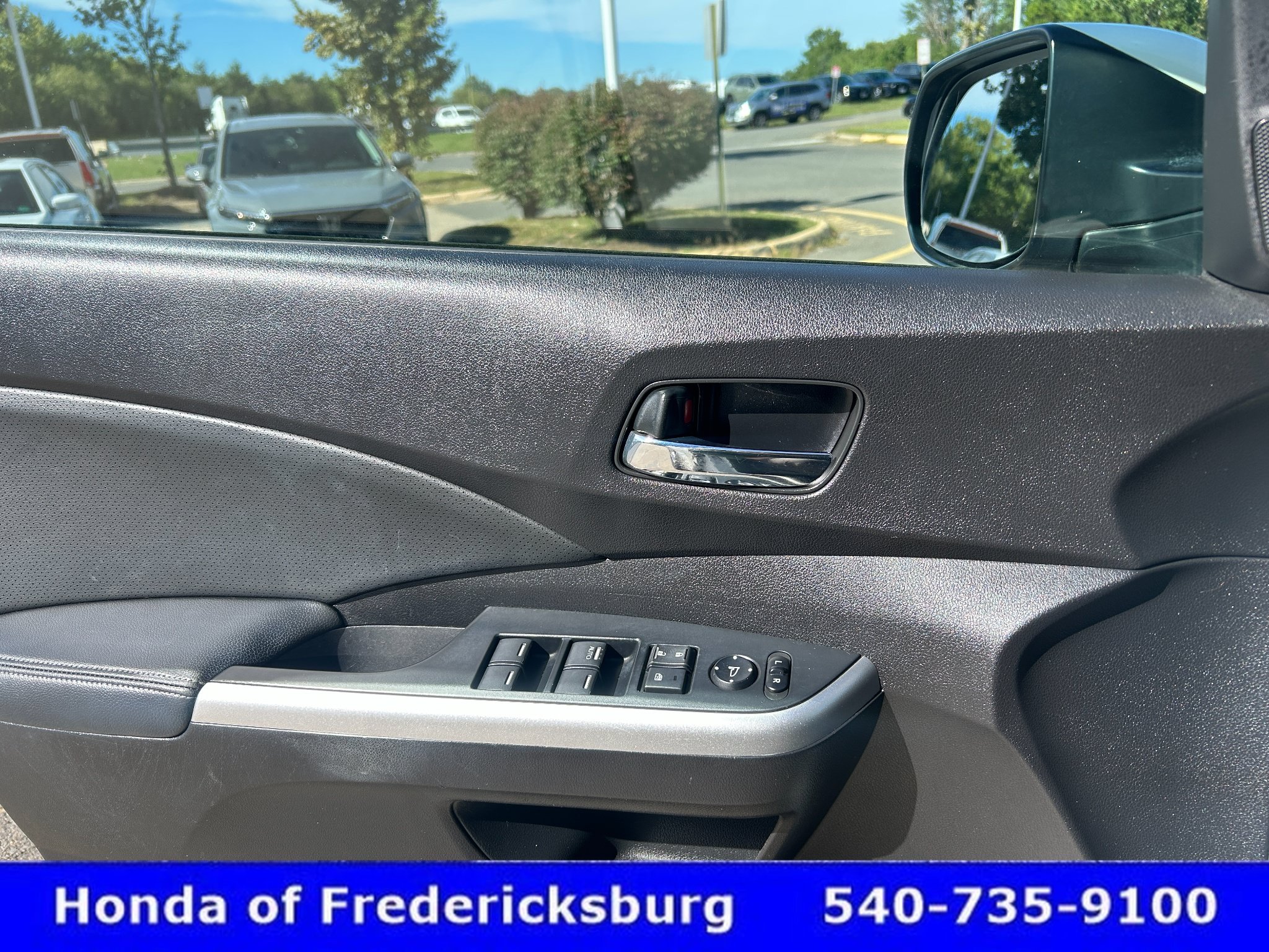 Used 2016 Honda CR-V EX-L image 28