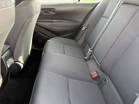 Used 2025 Toyota Corolla LE w/ Carpet Mat Package (TMS) FWD image 26