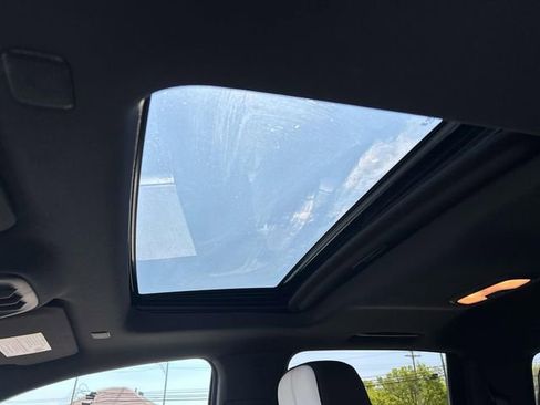 Certified 2024 GMC Canyon AT4X image 31