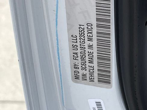 Certified 2026 RAM 2500 Big Horn AWD/4WD image 18