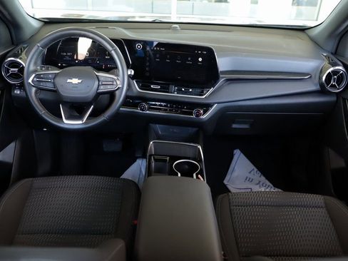 Used 2025 Chevrolet Equinox LT image 21