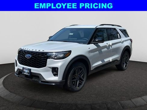 New 2026 Ford Explorer ST-Line AWD/4WD image 1