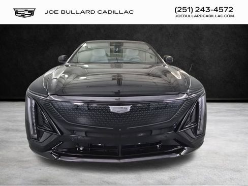 New 2026 Cadillac Lyriq Sport w/ LPO, Floor Liner Package image 2