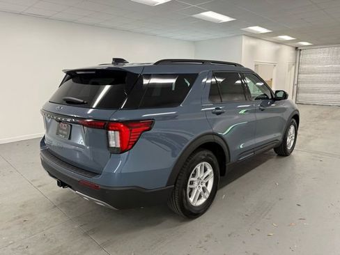 New 2026 Ford Explorer Active image 6