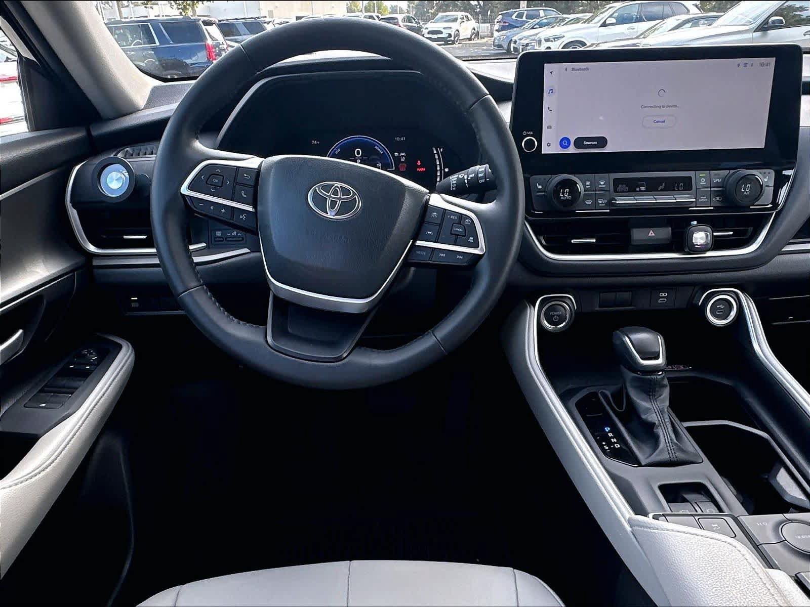 Used 2026 Toyota Grand Highlander AWD Hybrid image 11