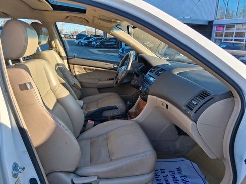 Used 2003 Honda Accord EX image 9