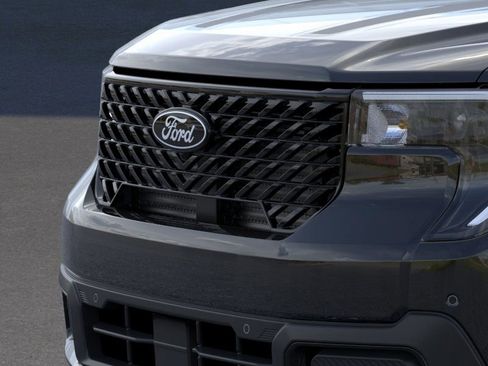 New 2025 Ford Maverick Lariat w/ Black Appearance Package image 18