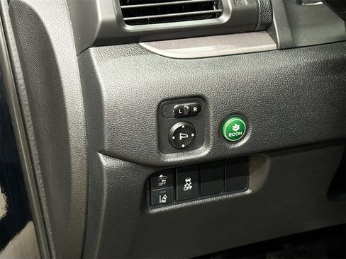 Used 2019 Honda Pilot EX-L image 10