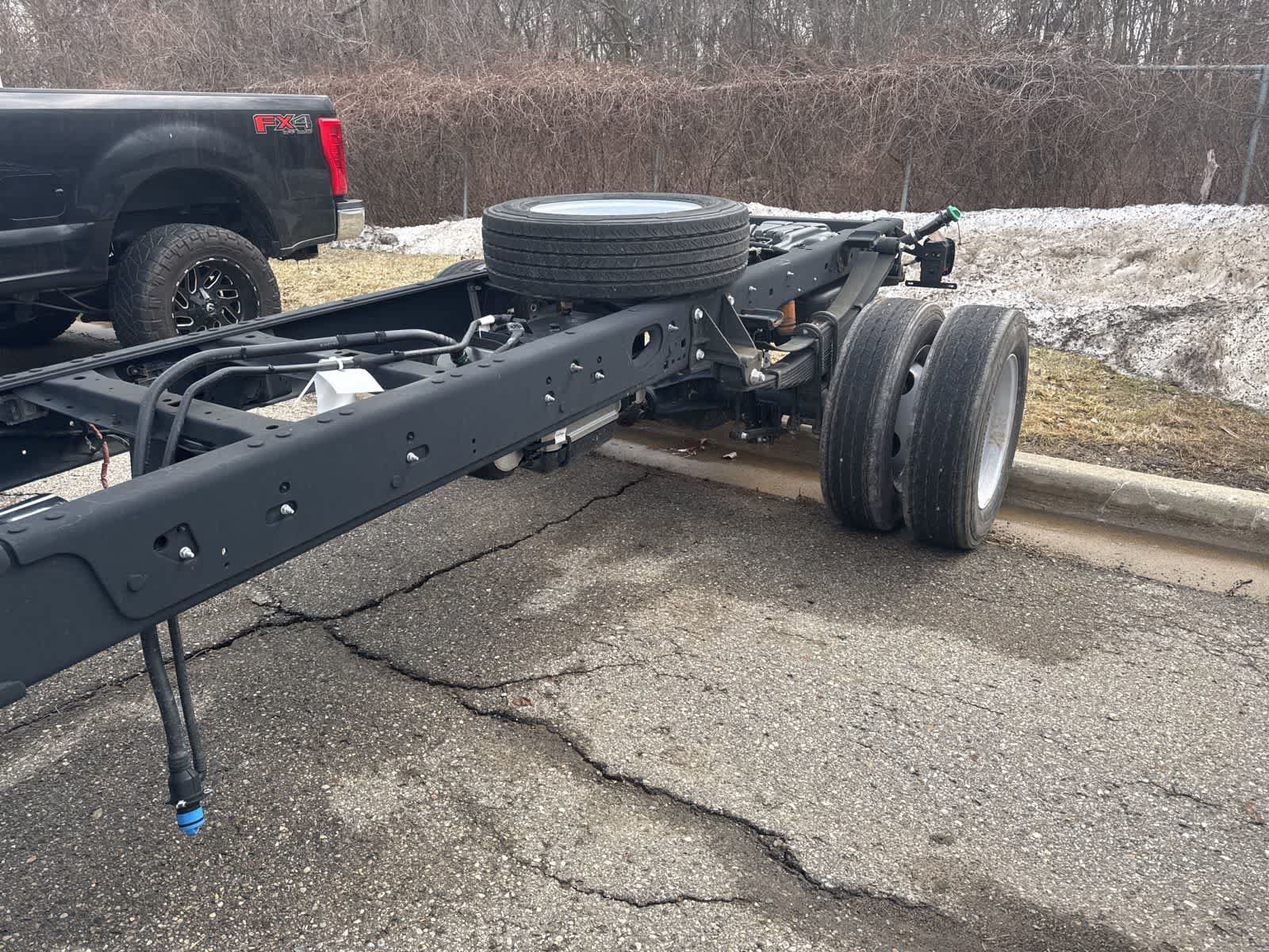 Used 2023 Ford F450 XLT w/ XLT Value Package RWD image 23
