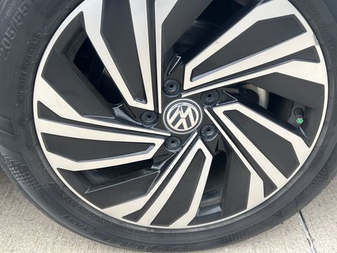 Used 2020 Volkswagen Jetta SEL image 12