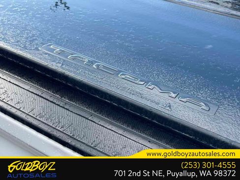 Used 2020 Toyota Tacoma TRD Off-Road image 21