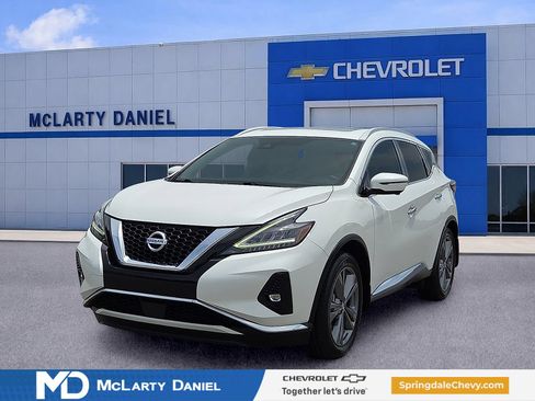 Used 2020 Nissan Murano Platinum FWD image 2