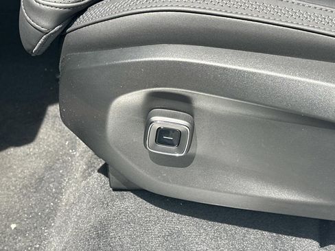 New 2026 Volvo EX90 Plus AWD/4WD image 14