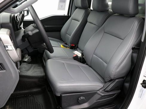 New 2025 Ford F450 XL w/ XL Chrome Package image 9