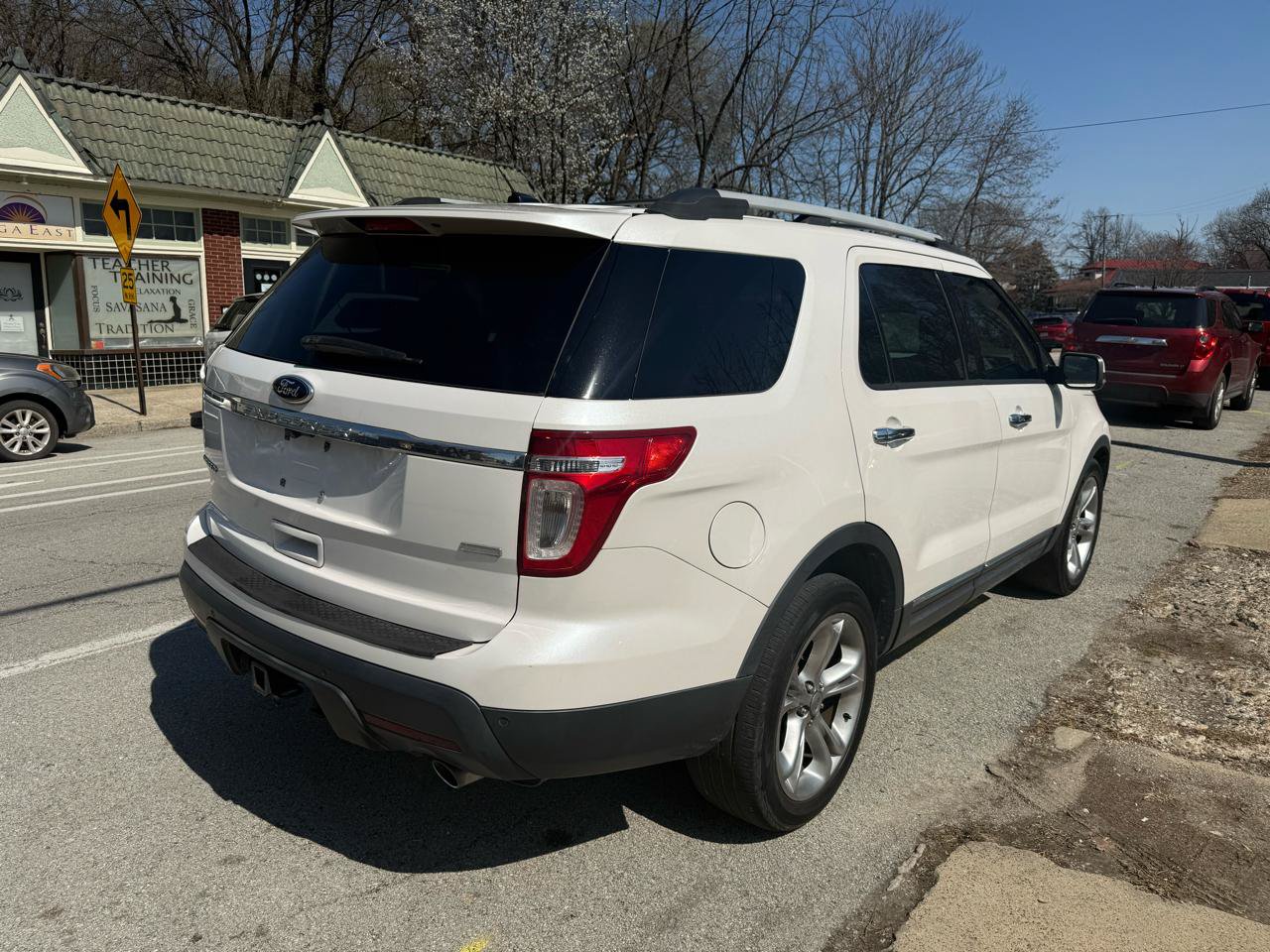 Used 2013 Ford Explorer Limited AWD/4WD image 5