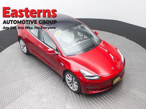 Used 2018 Tesla Model 3 Long Range AWD/4WD image 3