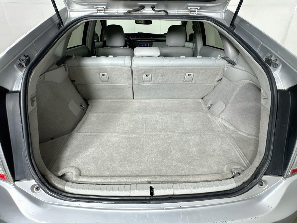 Used 2014 Toyota Prius Three FWD image 29