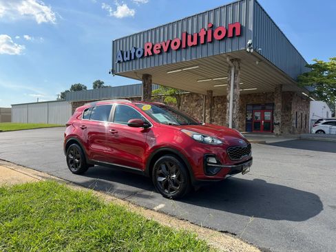 Used 2020 Kia Sportage S AWD/4WD image 1