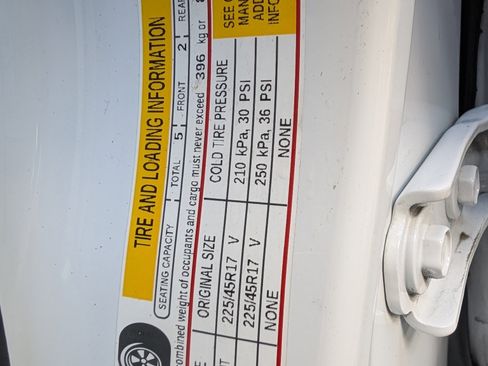 Used 2023 Cadillac CT4 Luxury w/ Sun And Sound Package image 38