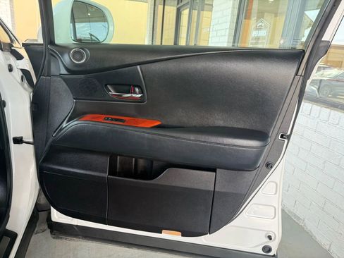 Used 2011 Lexus RX 350 RX 350 Sport Utility 4D w/ Premium Pkg image 17