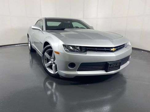 Used 2014 Chevrolet Camaro LT RWD image 4