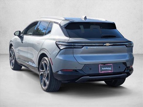 New 2026 Chevrolet Equinox EV LT image 9