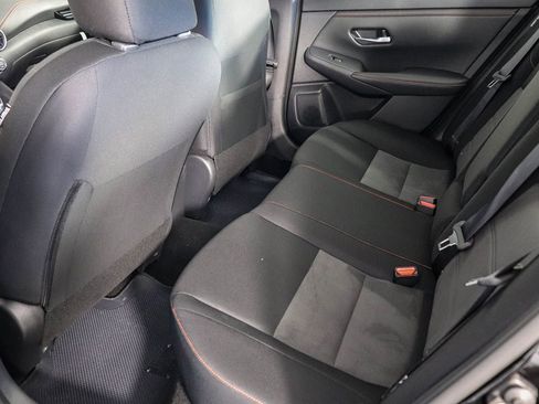 Used 2025 Nissan Sentra SR FWD image 20