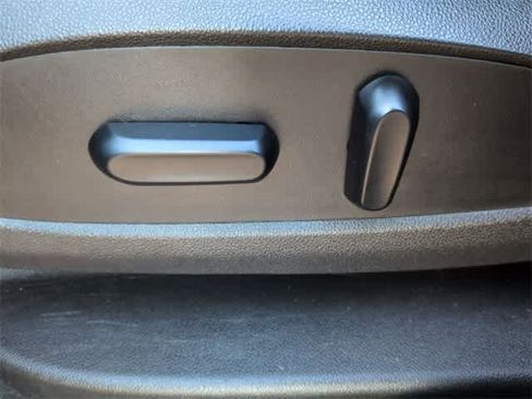 Used 2018 GMC Acadia SLE w/ Driver Alert Package I image 18