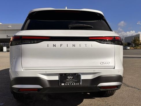 New 2026 INFINITI QX60 Luxe w/ Cargo Package image 6
