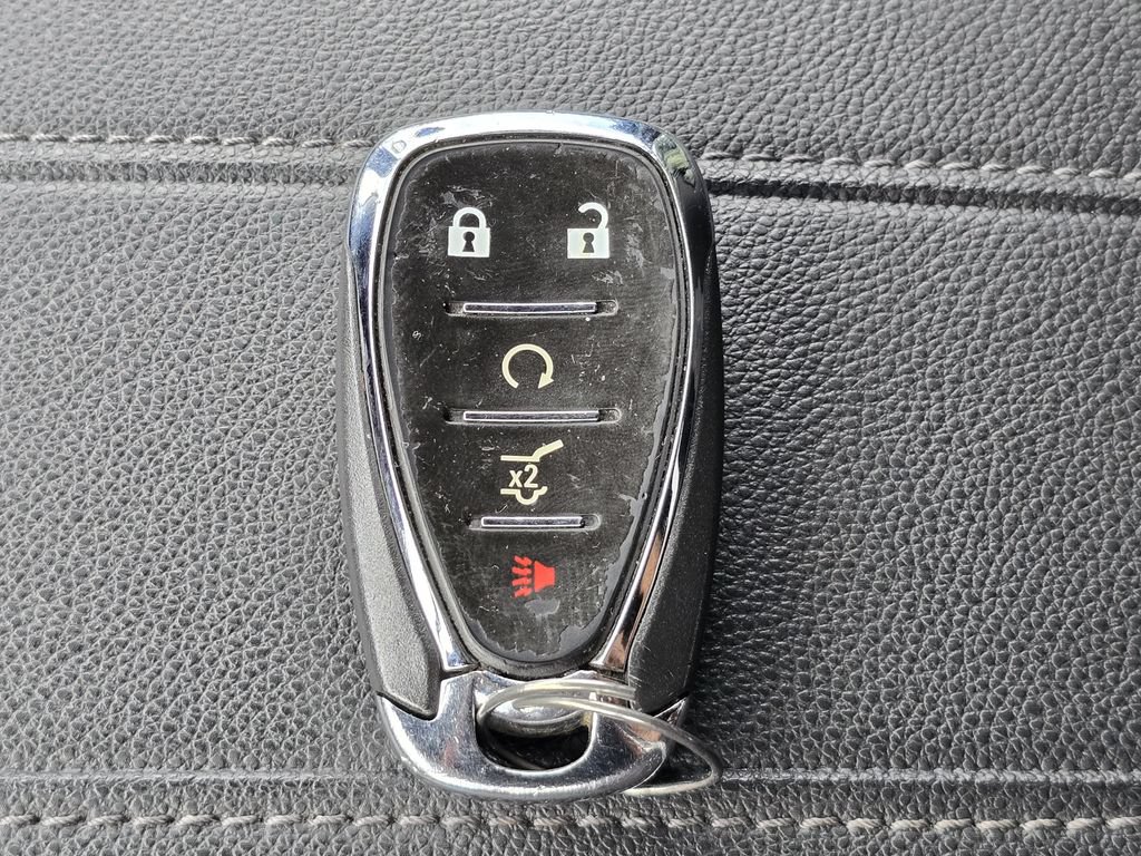Used 2023 Chevrolet Traverse LT AWD/4WD image 40